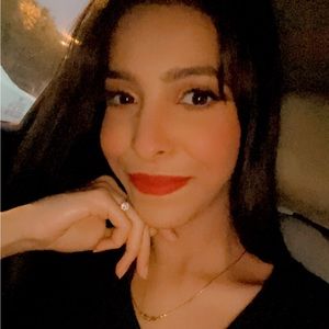 Meet your Posher, Navya